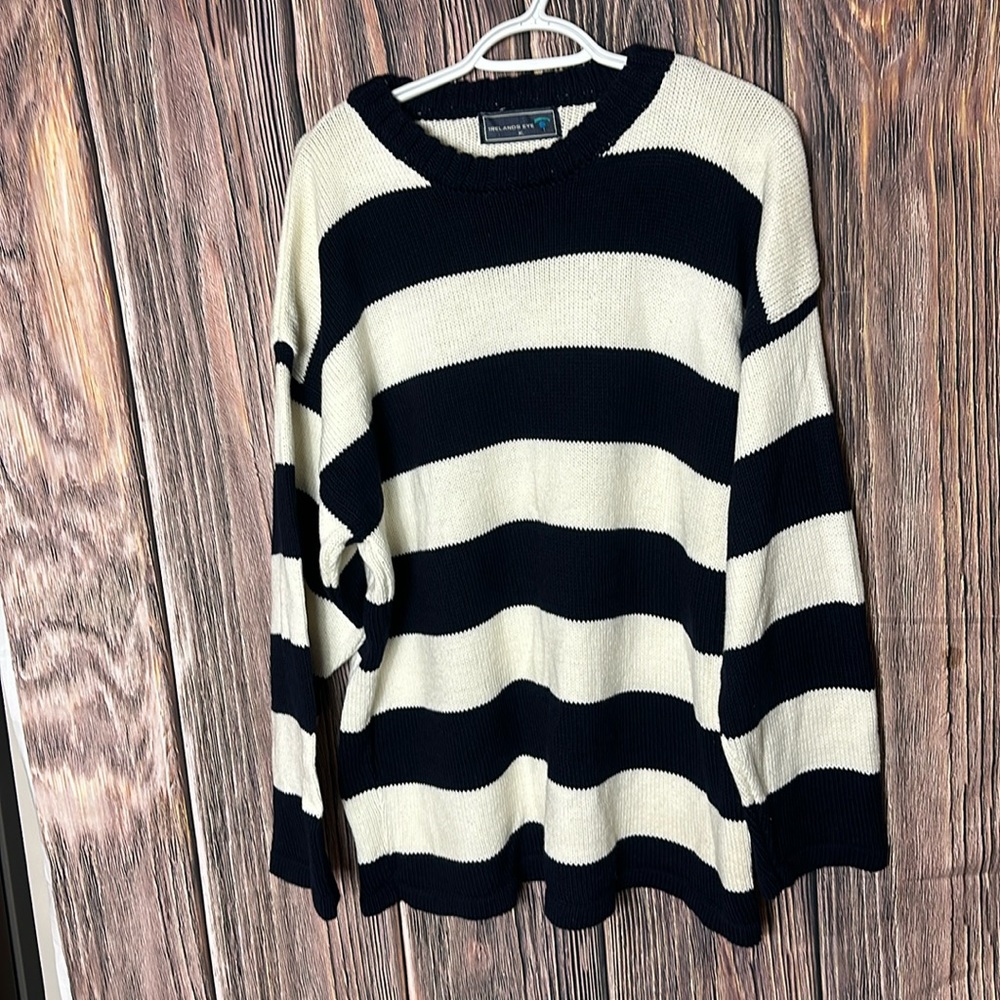 IRELANDS EYE Navy And White striped cotton blended women’s sweater size XL